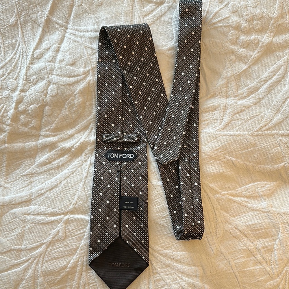Tom Ford polka dot brown tie